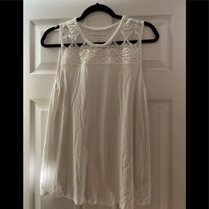 Womens American Eagle white tank M